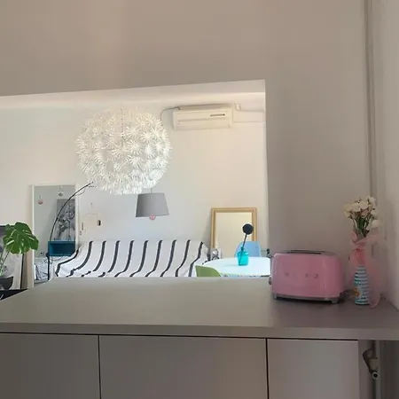 Apartment Sunny And Stylish Bosh3